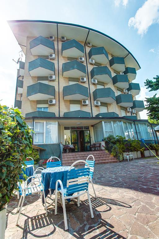 Hotel Real
