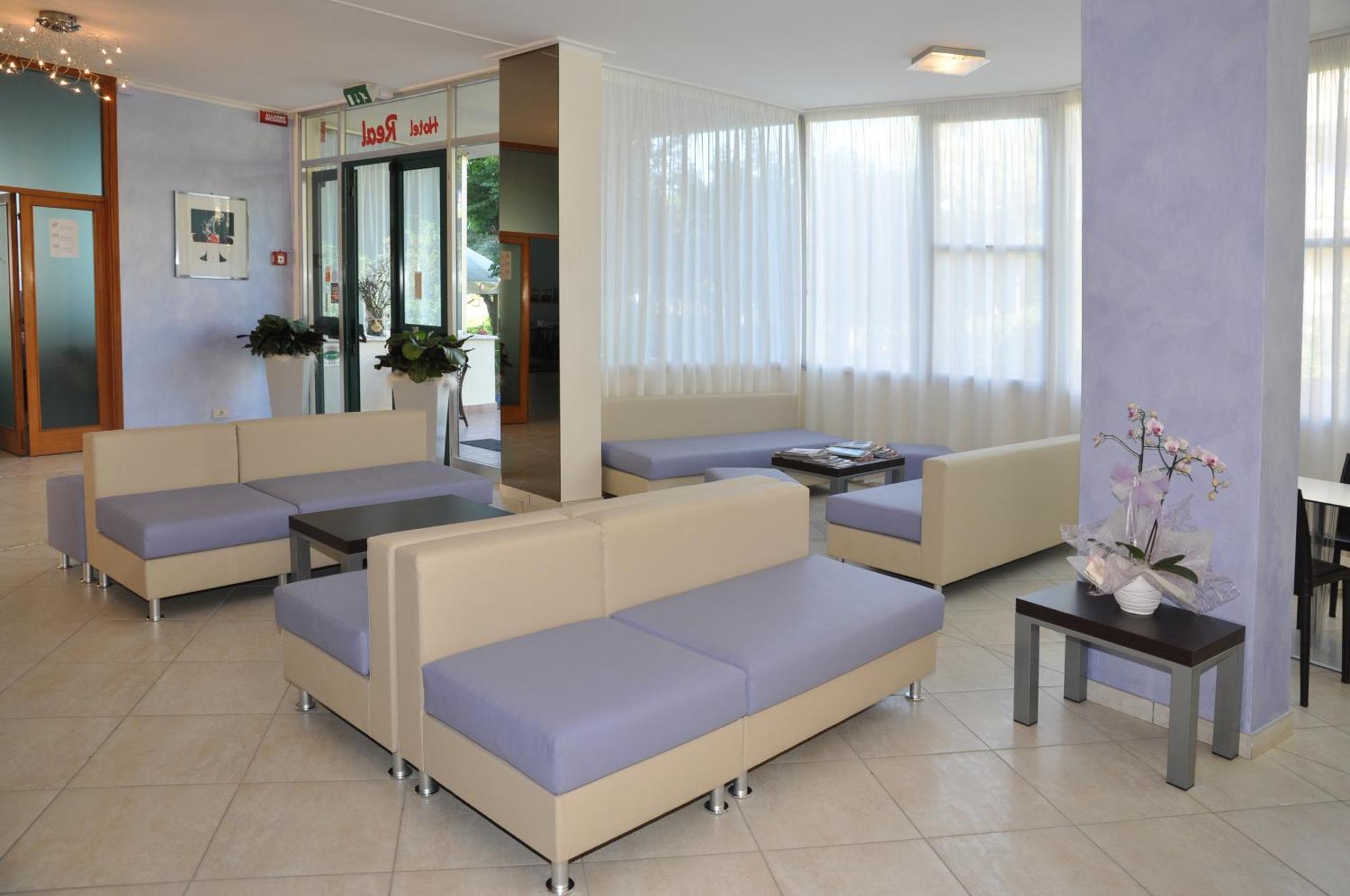 Hotel Real
